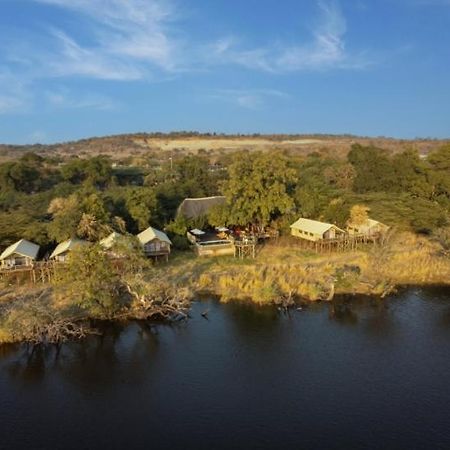 Jackalberry Chobe Hotel Kasane Ngoại thất bức ảnh