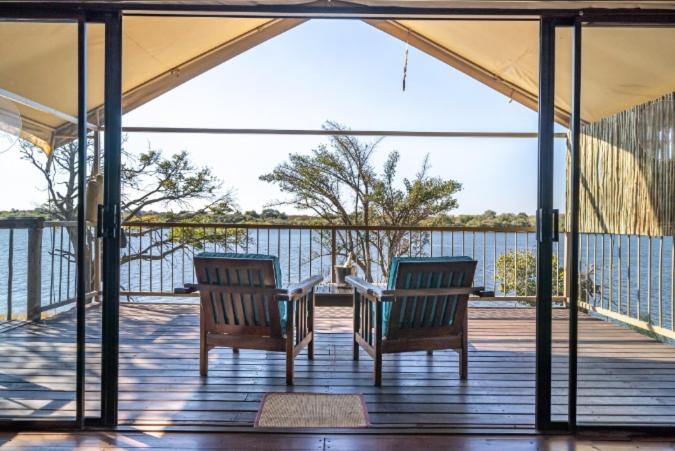 Jackalberry Chobe Hotel Kasane Ngoại thất bức ảnh