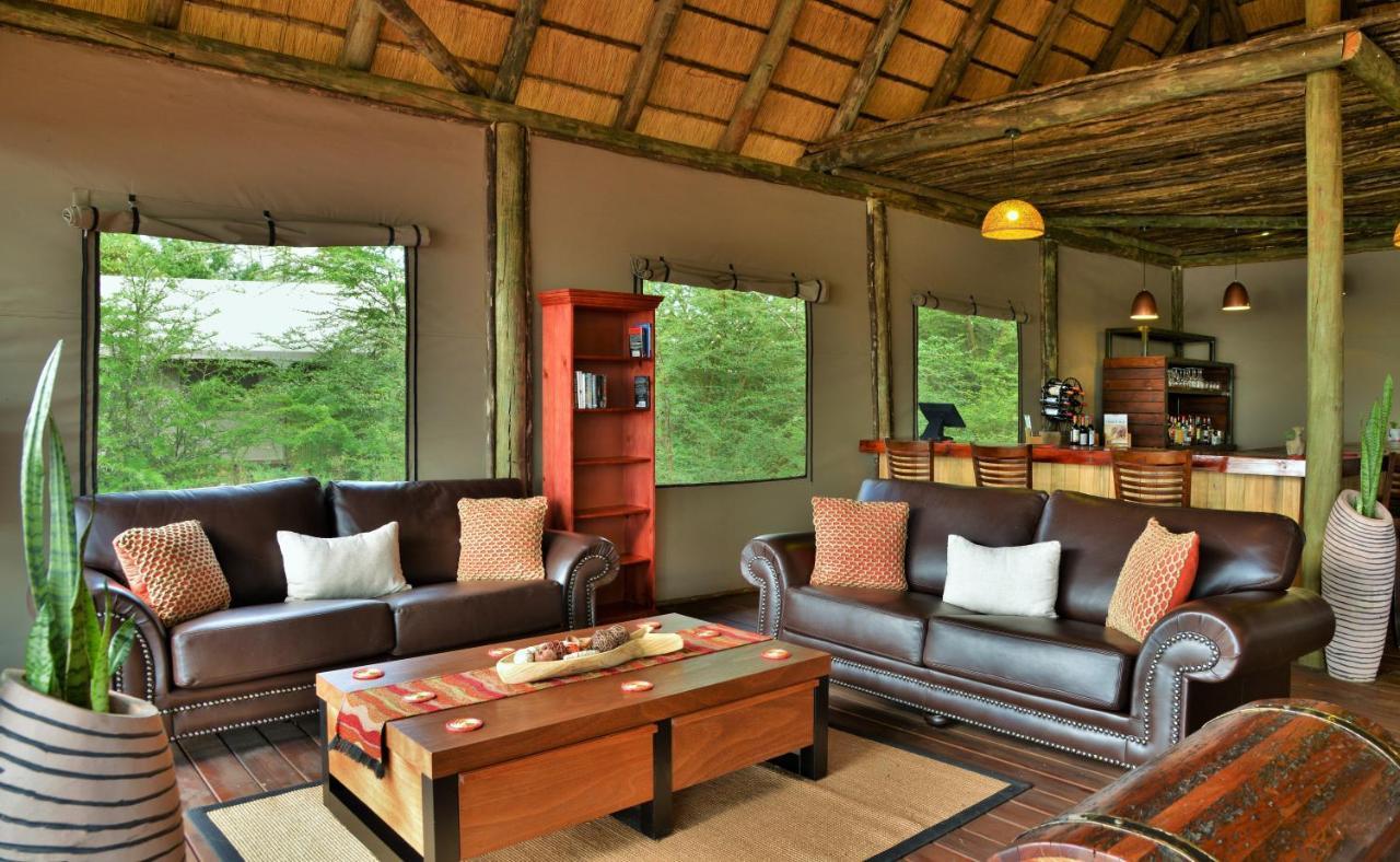 Jackalberry Chobe Hotel Kasane Ngoại thất bức ảnh