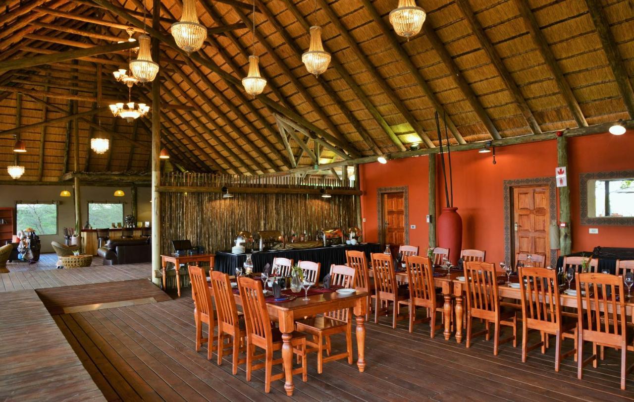 Jackalberry Chobe Hotel Kasane Ngoại thất bức ảnh