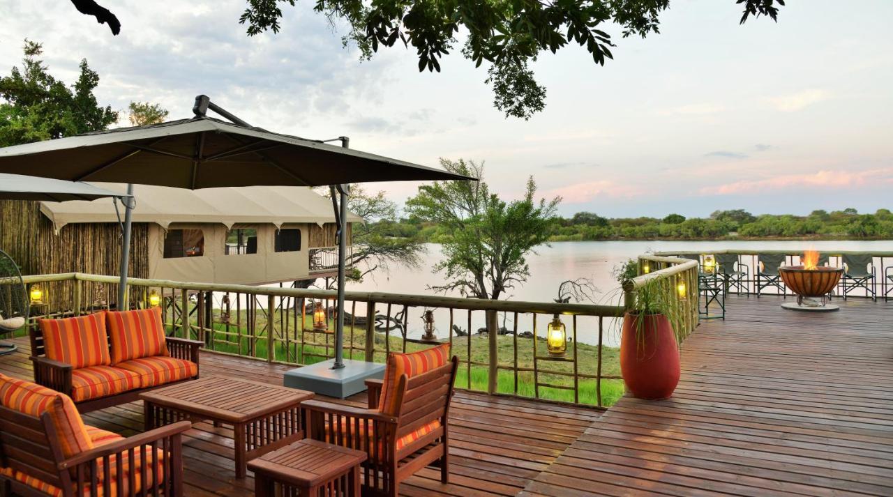 Jackalberry Chobe Hotel Kasane Ngoại thất bức ảnh